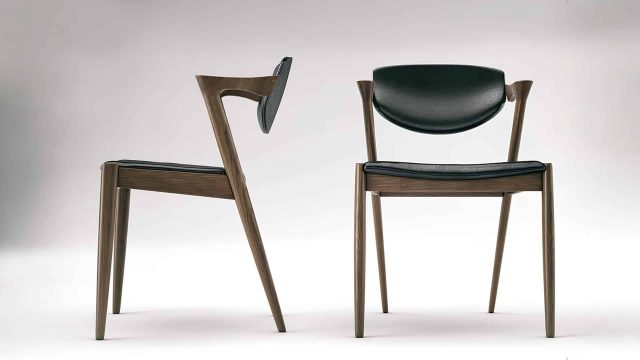 CGI Visual of Minimalist Chair 3D Product Visualisation