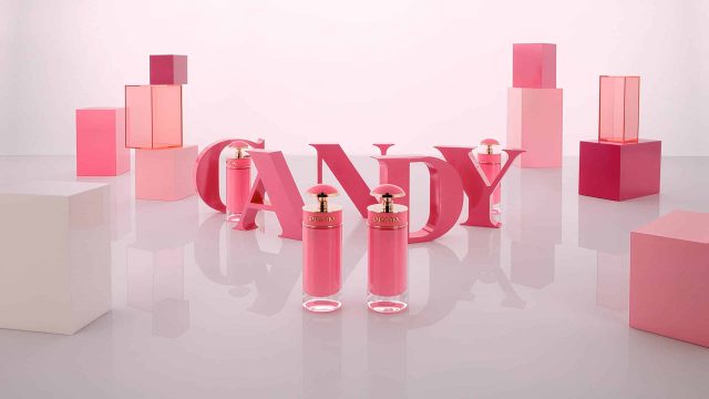 Prada Candy Gloss - Luxury DOOH Product Animation